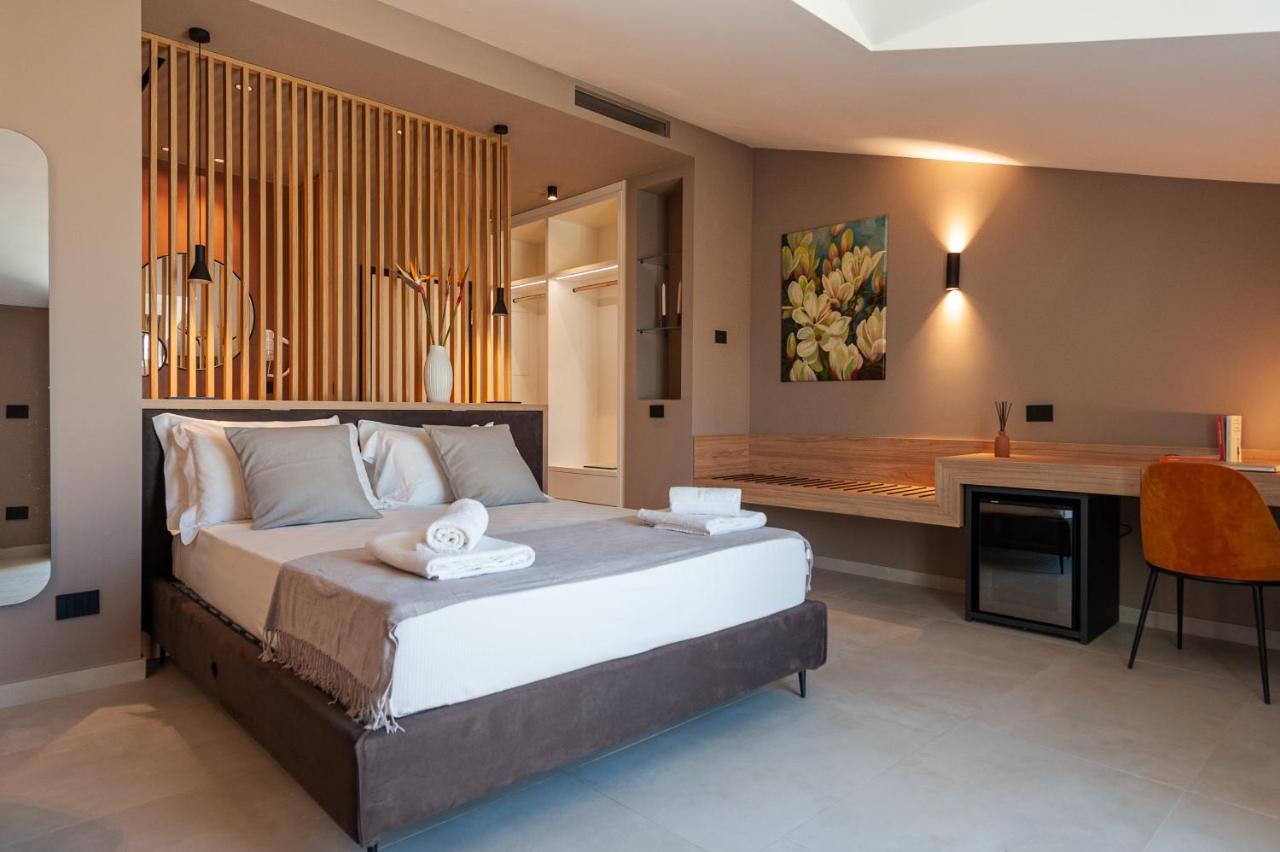 Limen Wellness Hotel & Spa Campofelice Di Roccella Ngoại thất bức ảnh