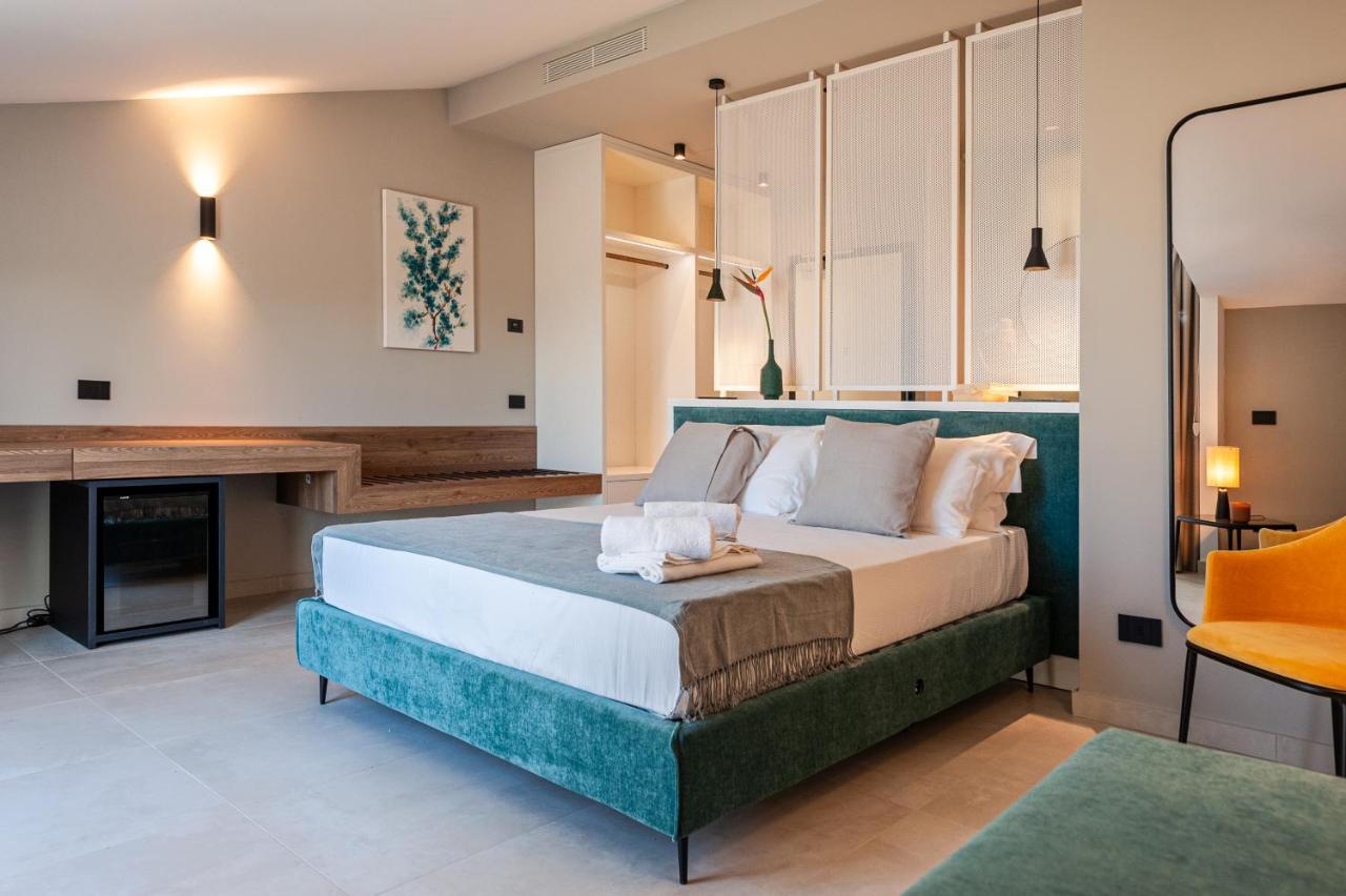 Limen Wellness Hotel & Spa Campofelice Di Roccella Ngoại thất bức ảnh